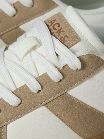 Baskets basses 'JFWVALENCIA' JACK & JONES en blanc