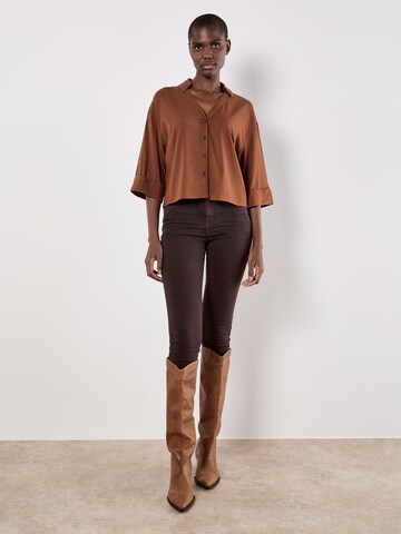 Chemisier ' ' Apricot en marron