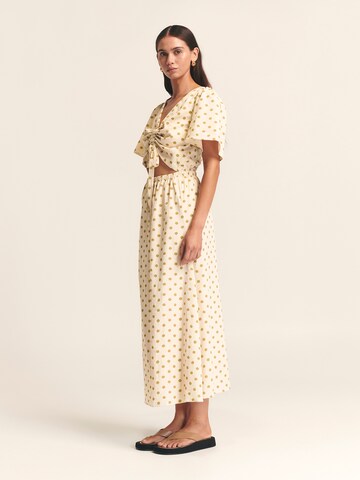 Robe 'Bobbie' St MRLO en beige