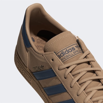 Baskets basses 'Handball Spezial' ADIDAS ORIGINALS en marron