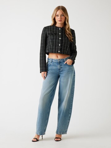 GUESS Between-Season Jacket in Black