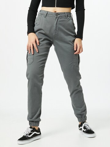 Urban Classics Дънки Tapered Leg Карго панталон в сиво