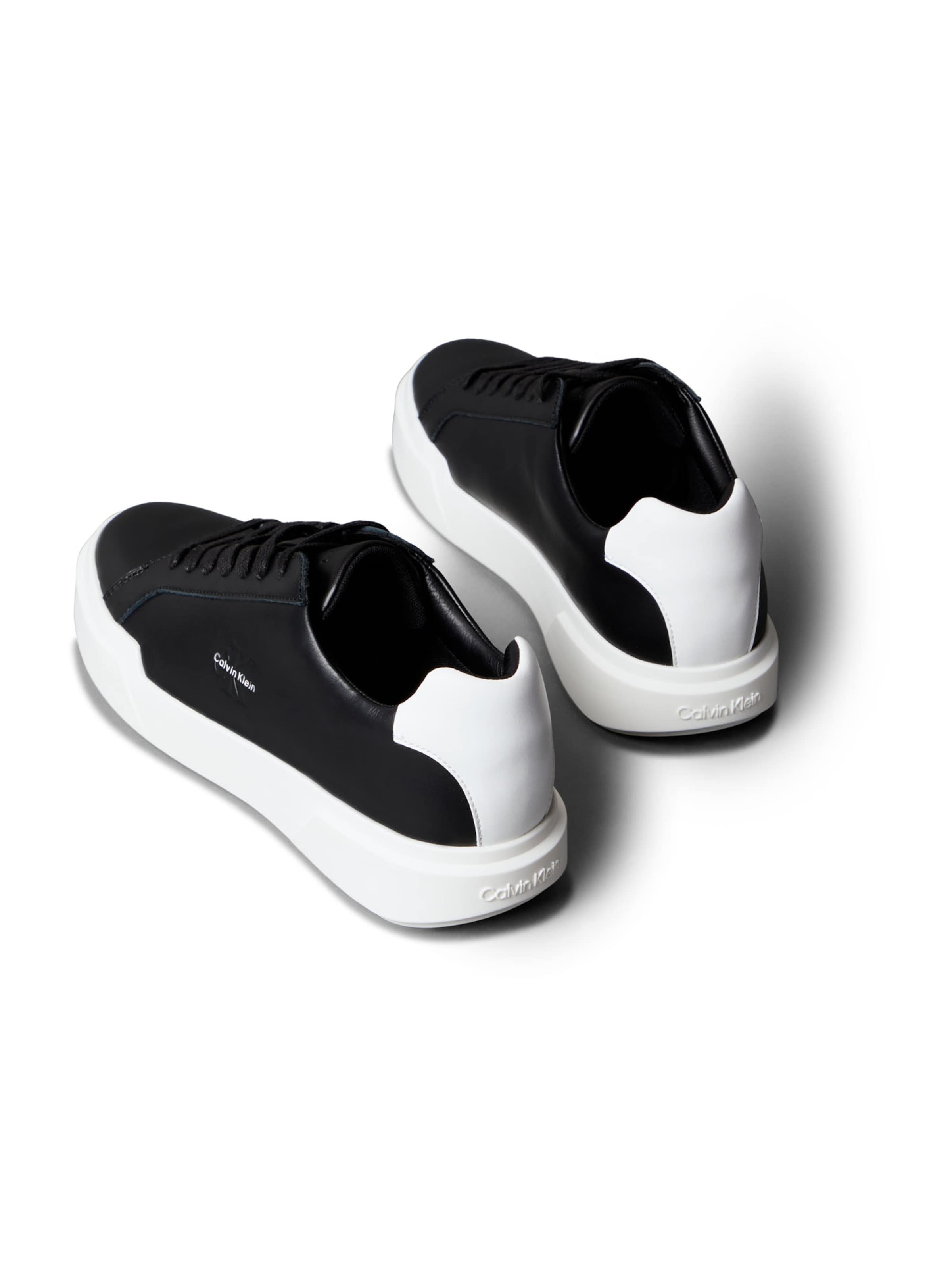 Calvin Klein Низкие кроссовки в Черный