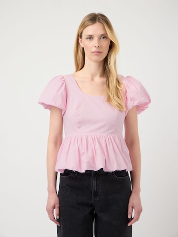 Haut YAS en rose : devant