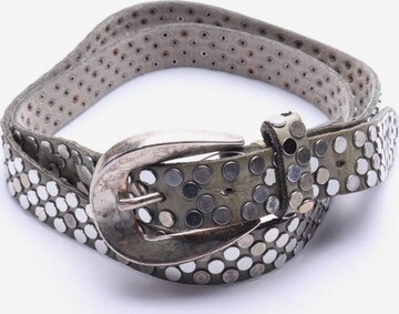 b.belt Handmade in Germany Belt in M in Grey: front