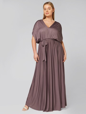 Guido Maria Kretschmer Curvy Evening Dress 'Sari' in Brown: front