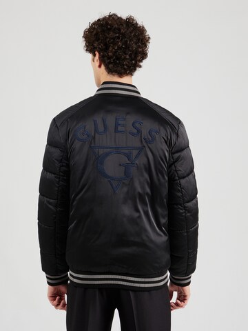 GUESS Jacke in Schwarz