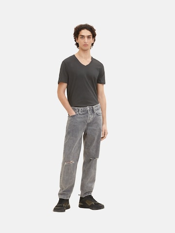 TOM TAILOR DENIM Loosefit Jeans i grå