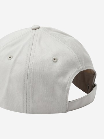 Calvin Klein Cap in Beige