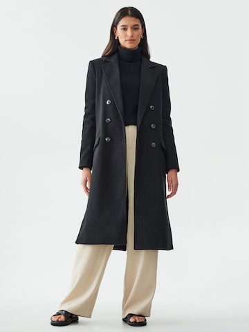 Cappotto di mezza stagione 'Florence' di Willa in nero: frontale