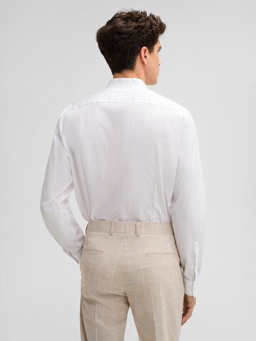 Fit confort Chemise 'Siro' STRELLSON en blanc