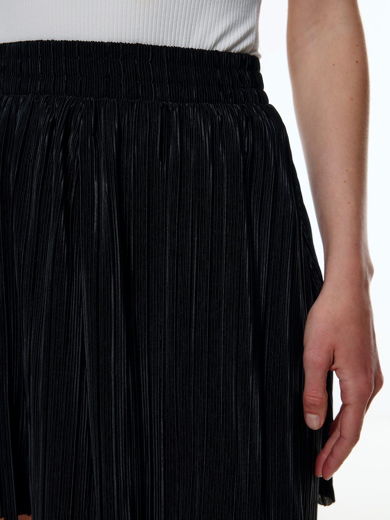 EDITED Produkte Hose 'Mara' schwarz