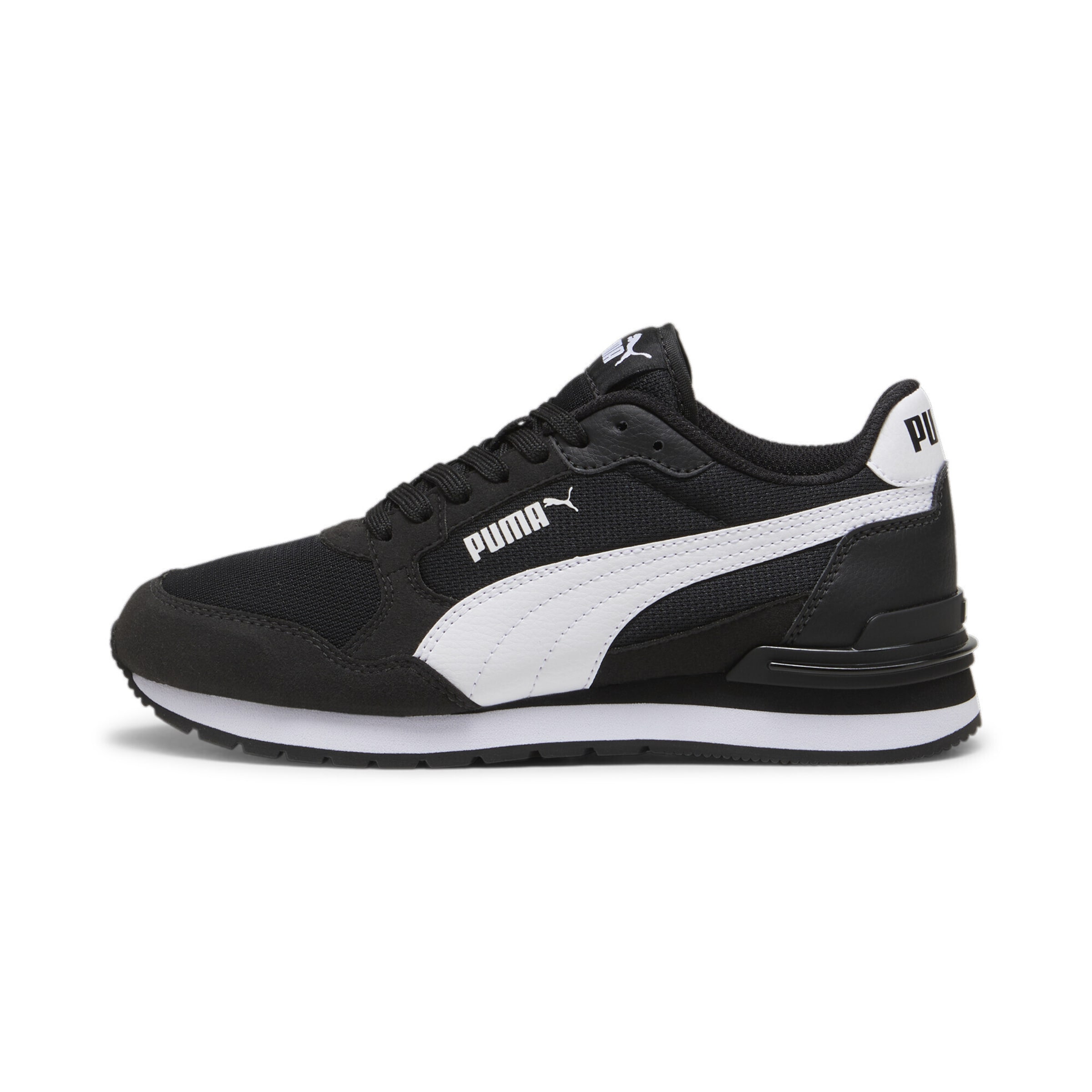 PUMA Sneaker 'ST Runner v4' in Schwarz: Vorderseite