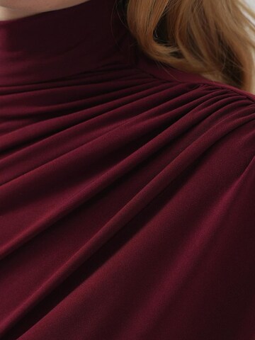 Bigdart Blouse in Red