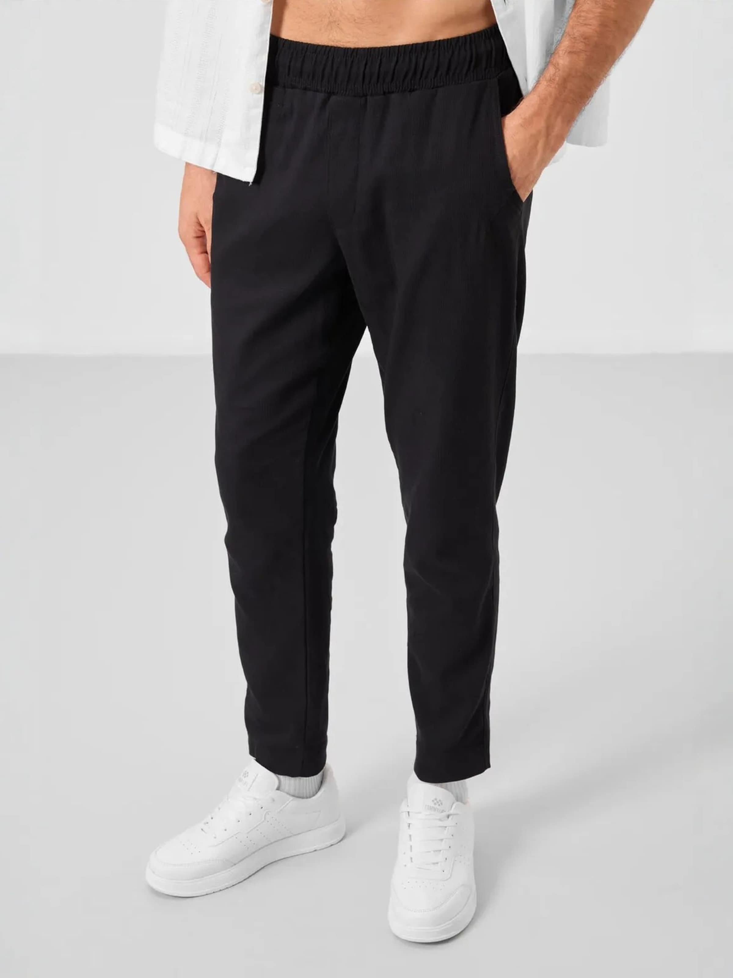Pantaloni di Tommy Life in nero: frontale