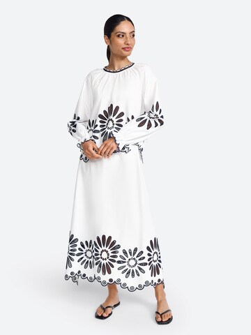 Rich & Royal - Blusa en blanco