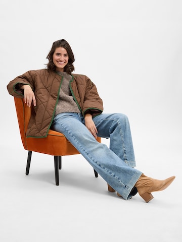 AMERICAN VINTAGE Tussenjas 'Vowbay' in Bruin