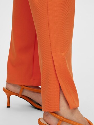 SELECTED FEMME Regular Broek 'YLA' in Oranje