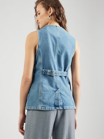 REMAIN Vest in Blue