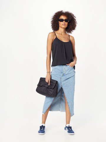 Top 'NEOLA' di Ragwear in nero