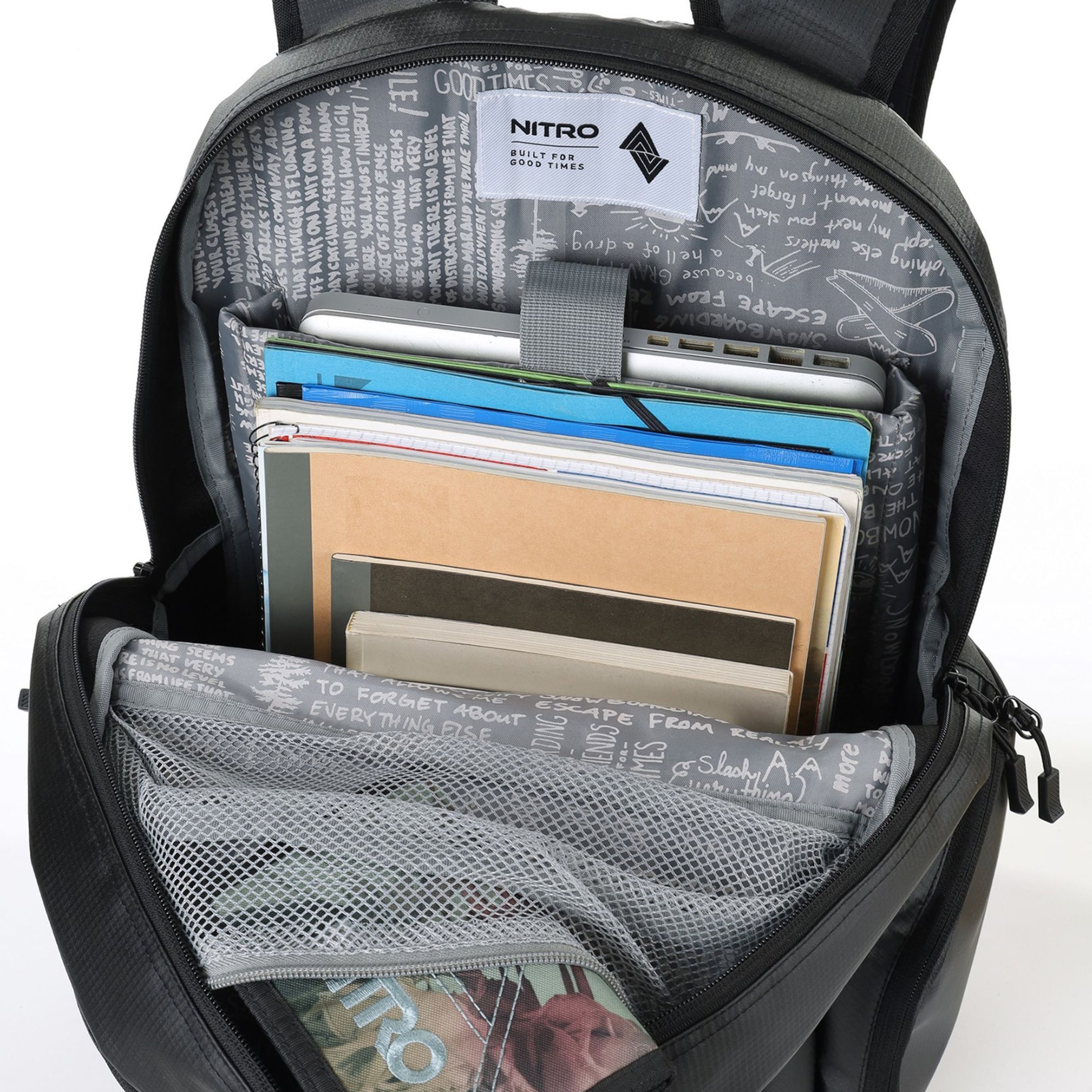 NitroBags Rucksack 'Daypack Hero' in Schwarz