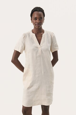 Robe fourreau 'Aminase' Part Two en beige : devant