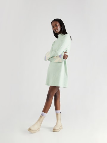 Rochie tricotat 'Captivated' de la florence by mills exclusive for ABOUT YOU pe verde: față