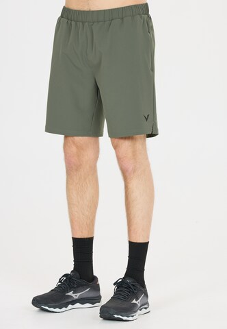 Virtus Regular Sports trousers in Green: front