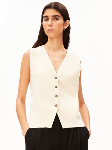Cardigan ARMEDANGELS en beige : devant