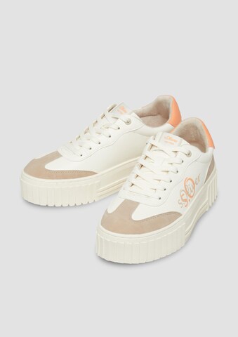 s.Oliver Sneaker in Beige