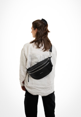 Expatrié Fanny Pack 'Alice Large' in Black