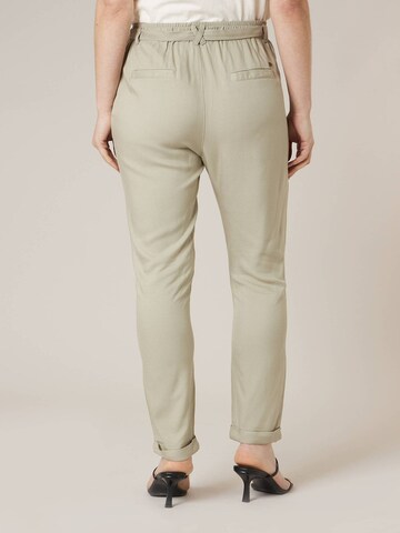 Effilé Pantalon 'Elida' Deeluxe en beige
