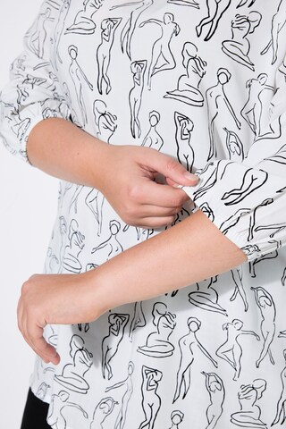 Ulla Popken Blouse in White