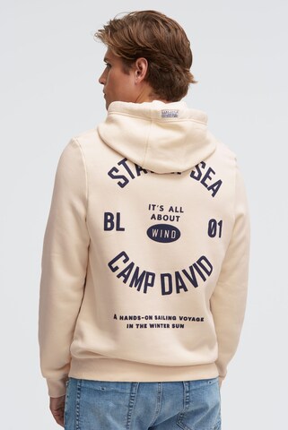 CAMP DAVID Sweatshirt in Beige: front