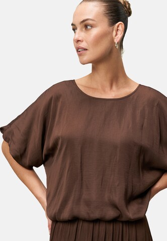 zero Blouse in Brown
