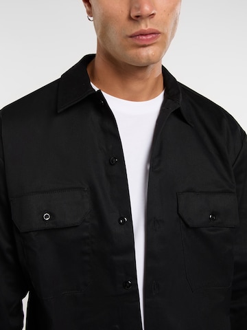 DICKIES Regular fit Srajca | črna barva