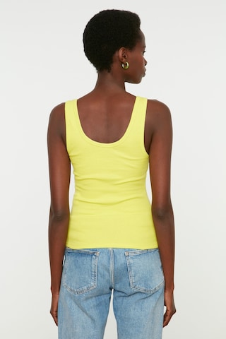 Haut 'Athlete' Trendyol en jaune