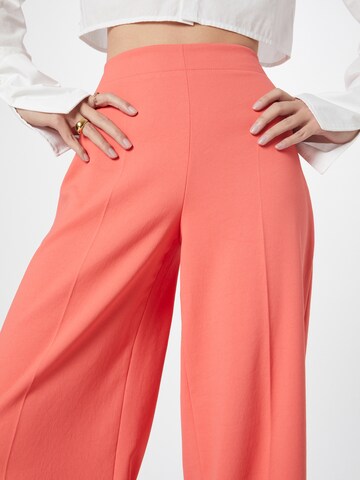 DRYKORN Szeroka nogawka Spodnie w kant 'Before' w kolorze różowy