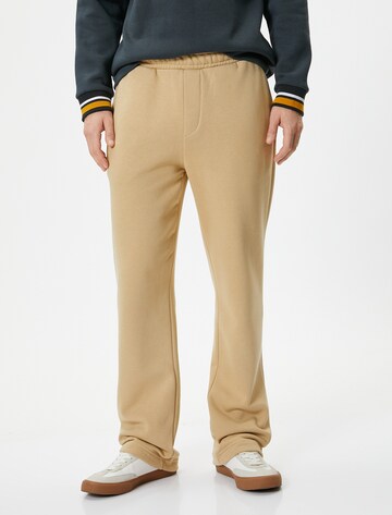 Koton Loosefit Broek in Beige: voorkant