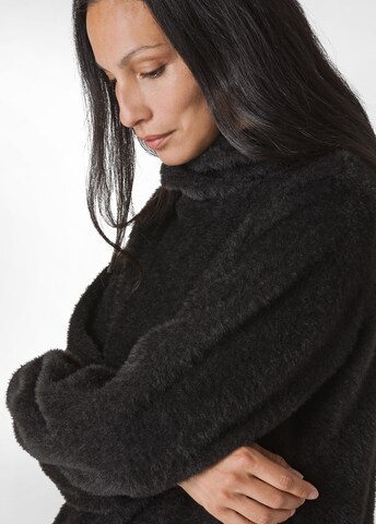 DEHA Sweater in Black