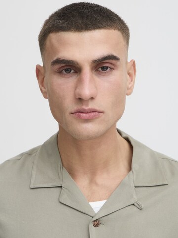 !Solid Comfort fit Button Up Shirt ' SDPABLO ' in Green