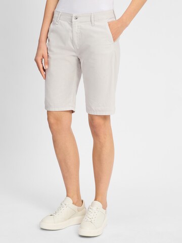 MAC Shorts in Grau: Vorderseite