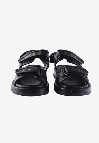 D.MoRo Shoes Sandals 'NEVOLA' in Black