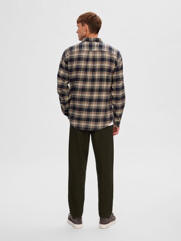 SELECTED Comfort fit Overhemd 'Owen' in Bruin