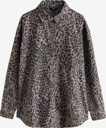 Next Pusero värissä ruskea: etupuoli