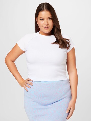 Cotton On Curve - Camiseta 'AMBER' en blanco: frente