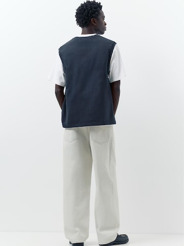 Pull&Bear Luźne Jeansy w kolorze biały