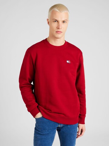 Sweat-shirt Tommy Jeans en rouge : devant