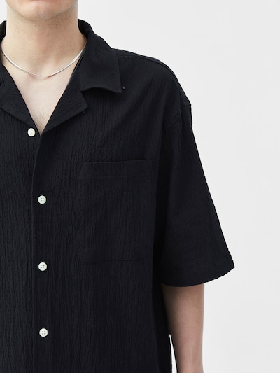 VAMOS CLO Button Up Shirt 'Bleeding Heart' in Black, Item view