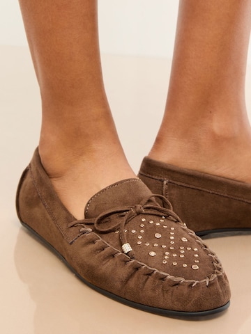 Lipsy - Mocasines en marrón